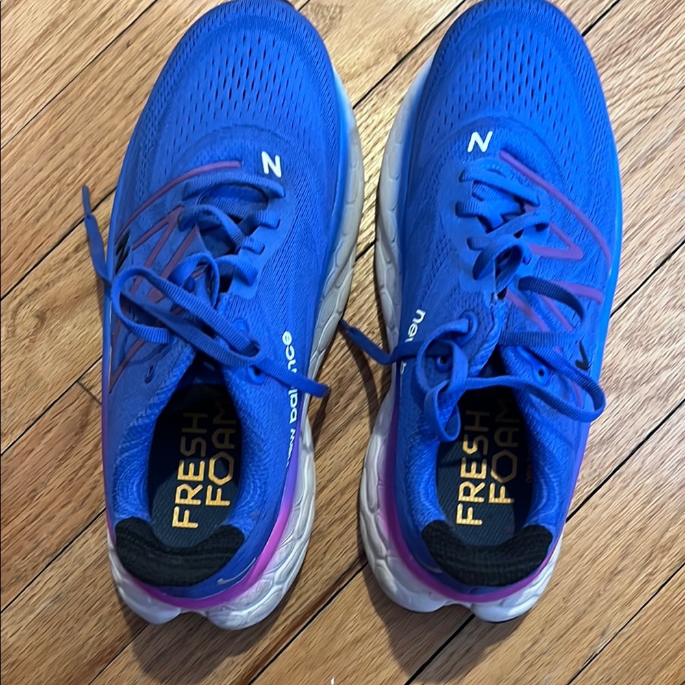 New Balance Women's Blue Running Shoes